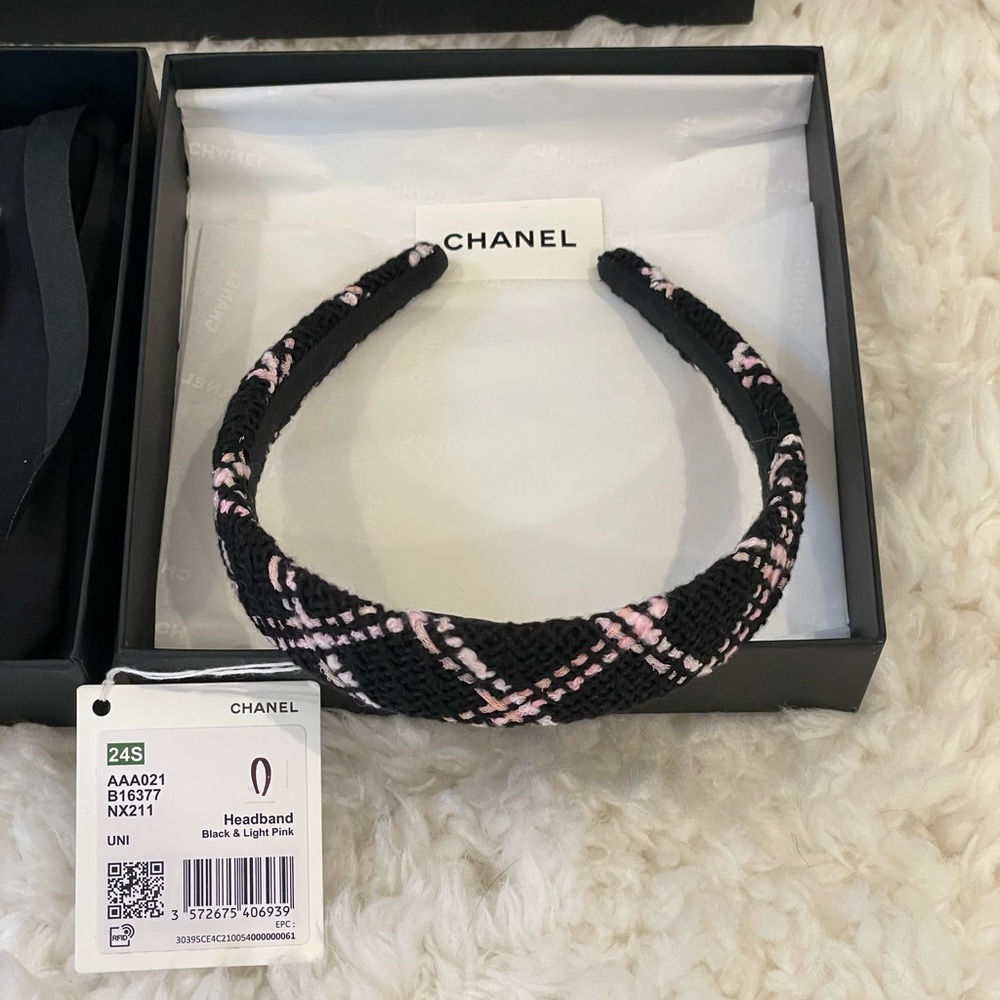 NWT CHANEL 2024 Tweed CC Headband - Picture 2 of 10